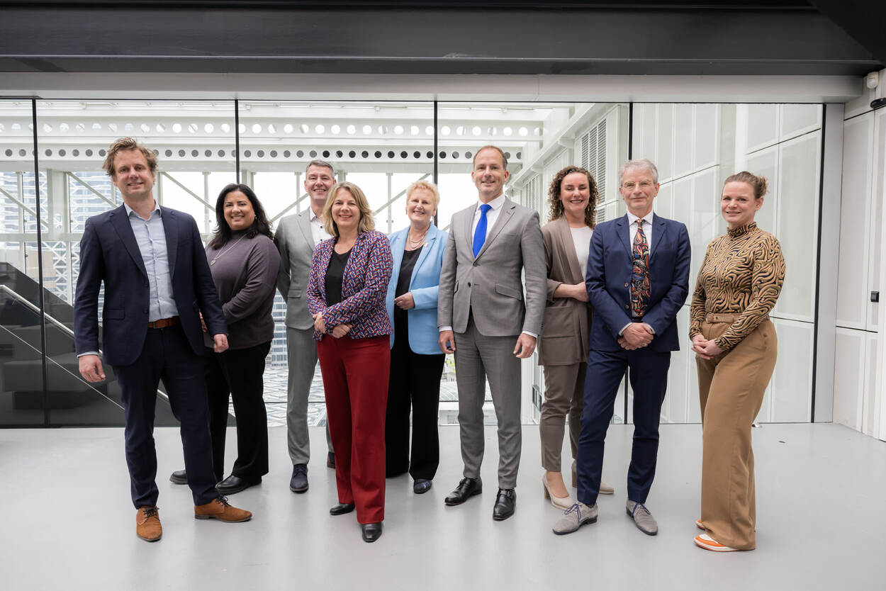 Foto van het directieteam van Financiën en Integrale Bedrijfsvoering (FIB)