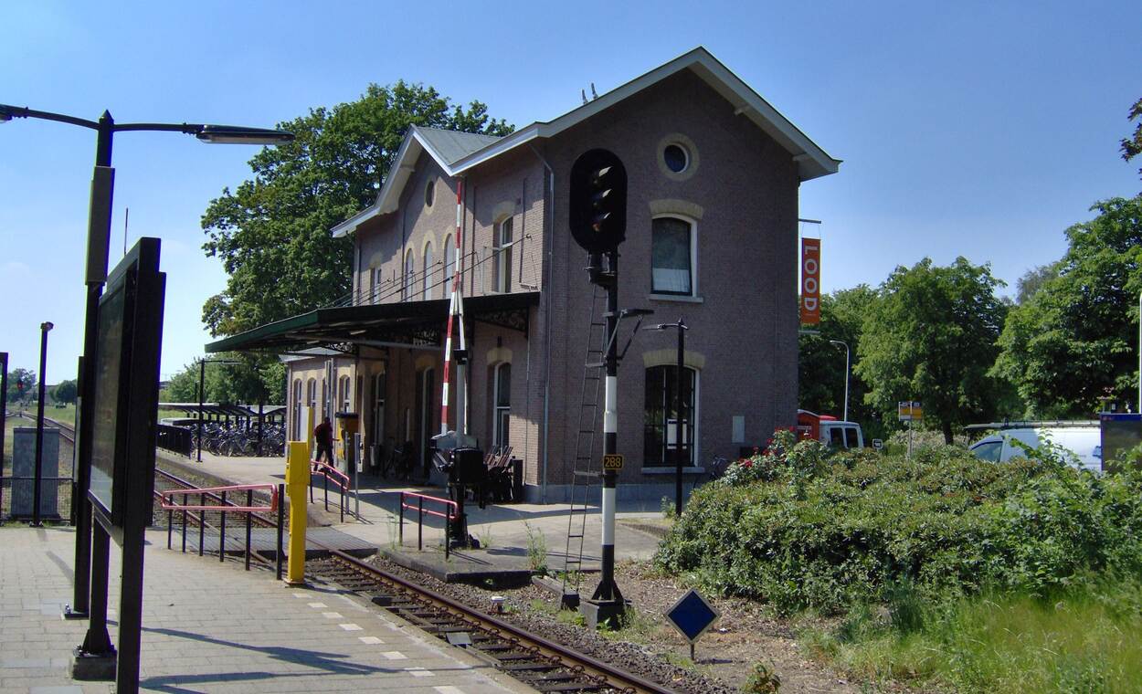 Station Delden gezien vanaf het spoor