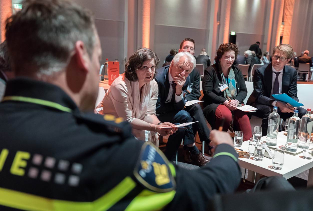 Netwerkbijeenkomst - groepsgesprek met Dekker