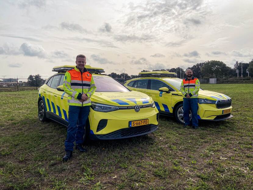 Pilot Rijkswaterstaat met elektrische auto's voor weginspecteurs​