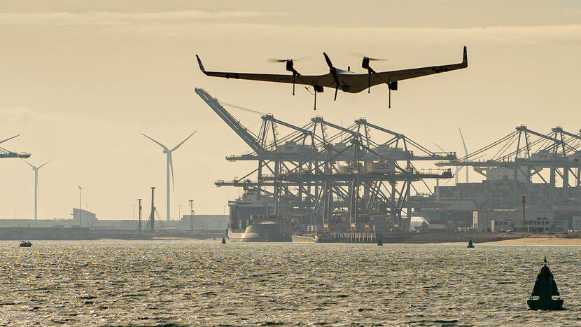 Inspectie drone Rotterdamse Haven