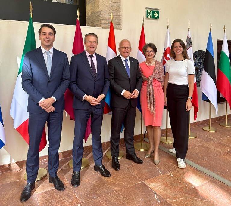 F.l.t.r. Marco van Wijngaarden, Guido Landheer, minister Adema, Anne-Margreet Sas at the agriculture and fisheries council in Spain