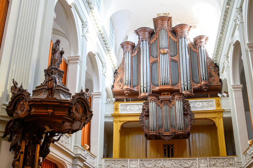 foto in een kerk - orgel